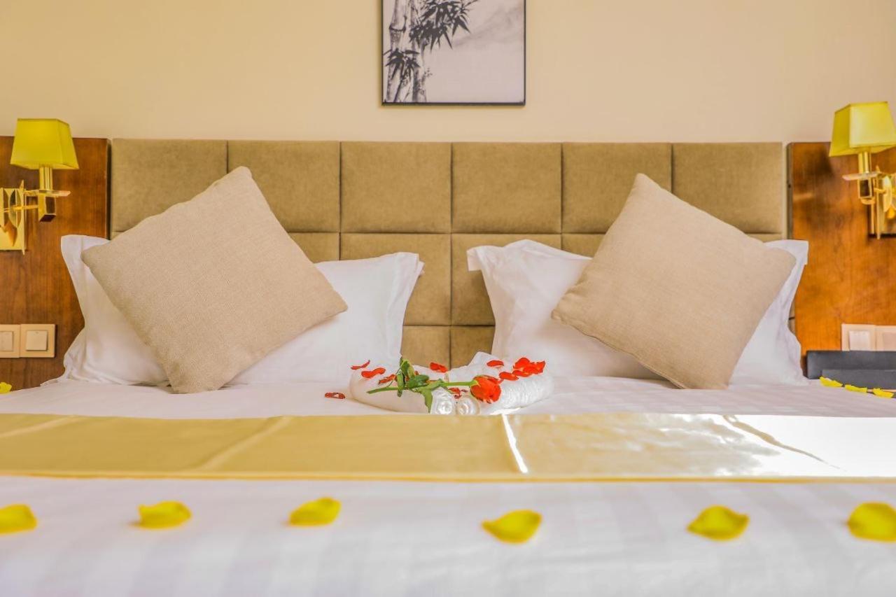 Roseau Hotel And Spa Gonder Exterior foto